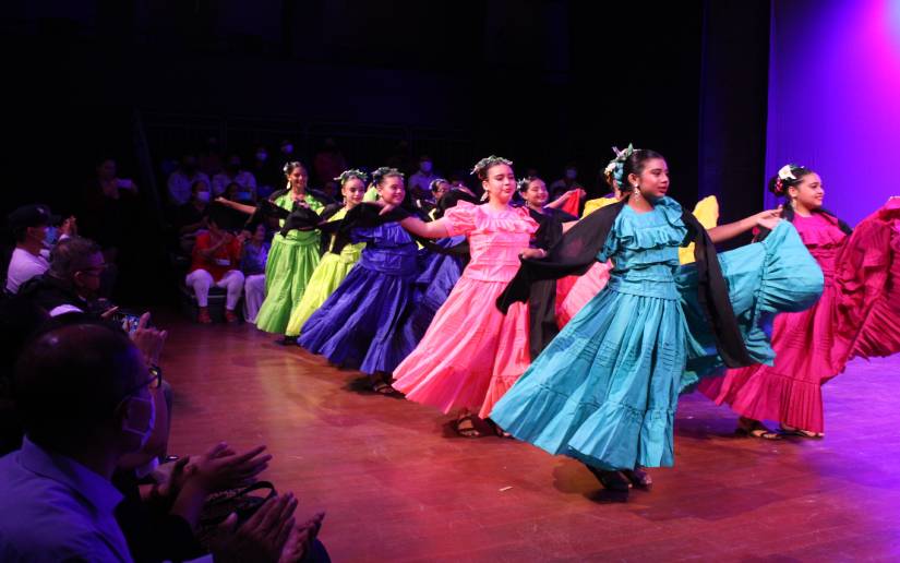 BAILE